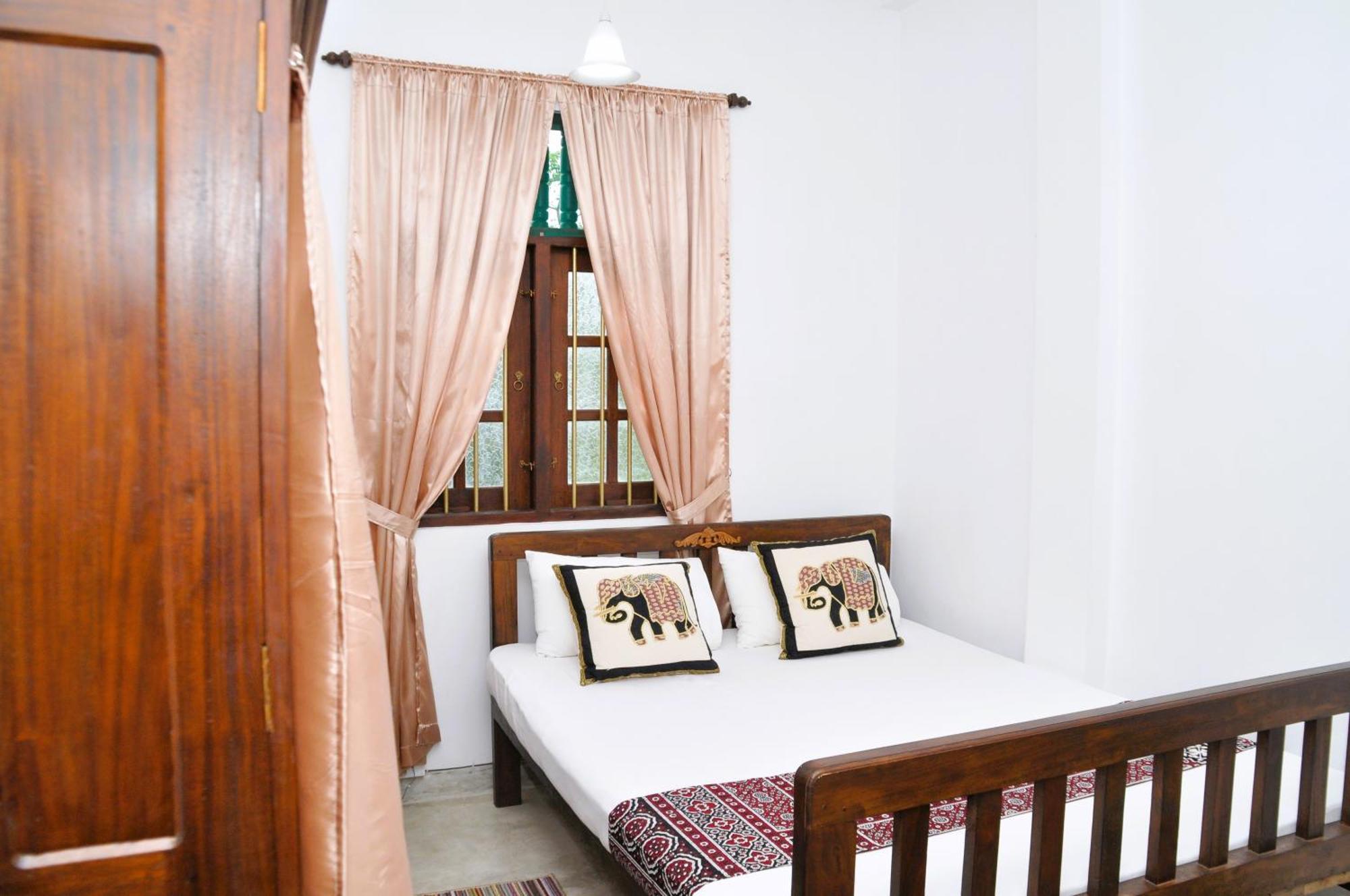 Muduna Walawwa Resort Канди Екстериор снимка