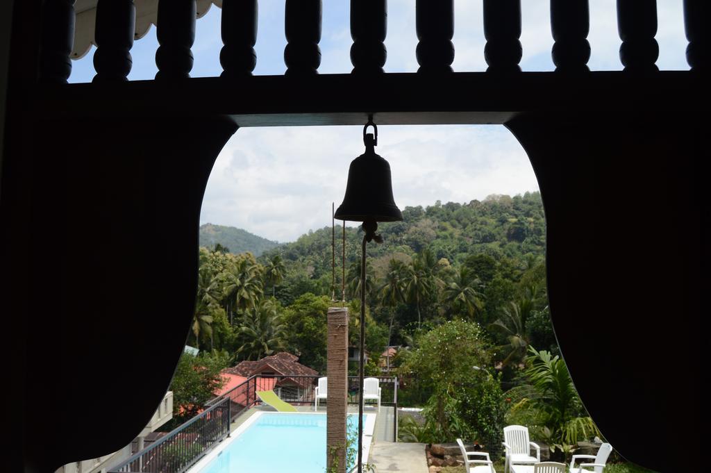 Muduna Walawwa Resort Канди Екстериор снимка