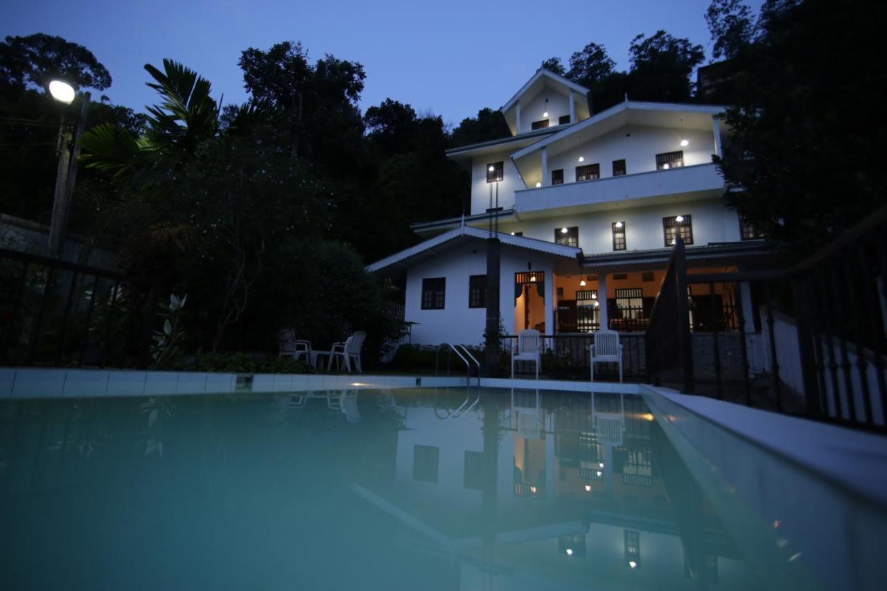 Muduna Walawwa Resort Канди Екстериор снимка